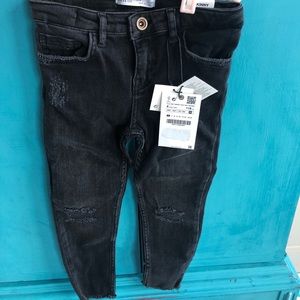 Brand New Zara Distressed Skinny Jeans